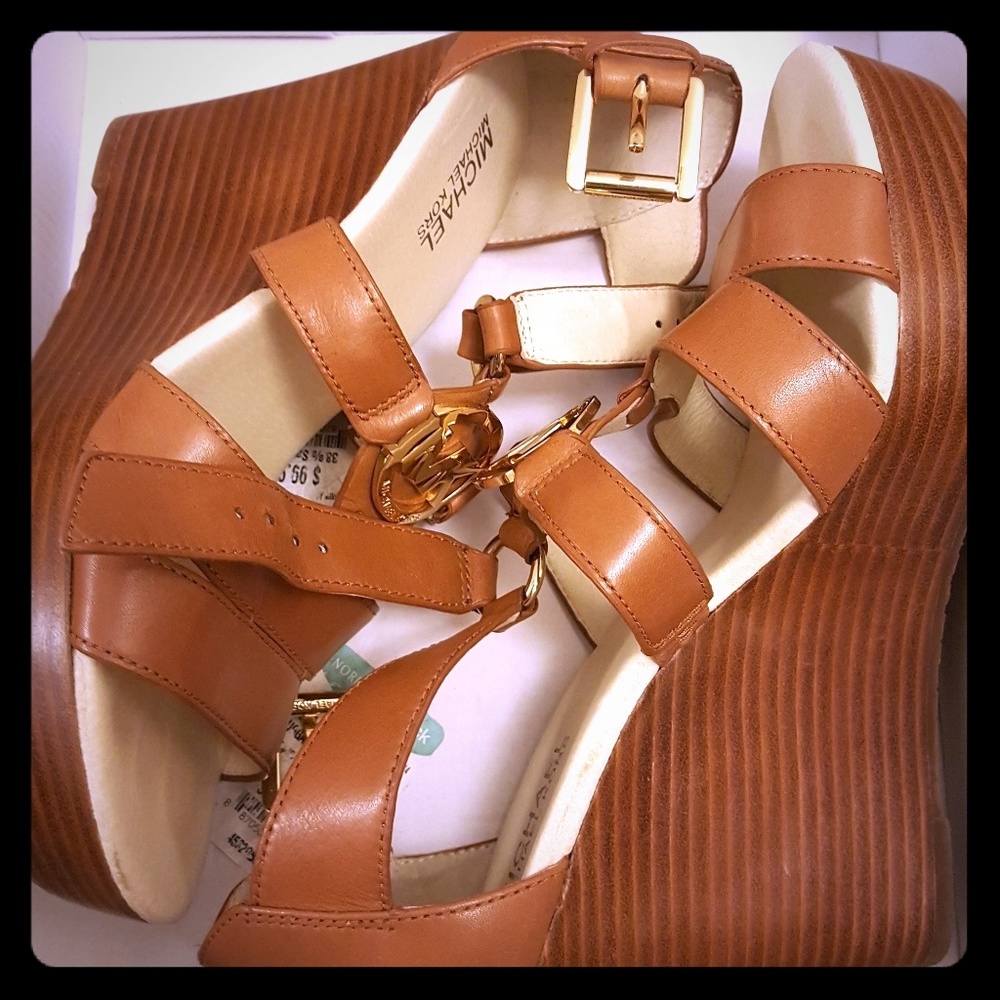 Michael kors gabi wedge heels leather